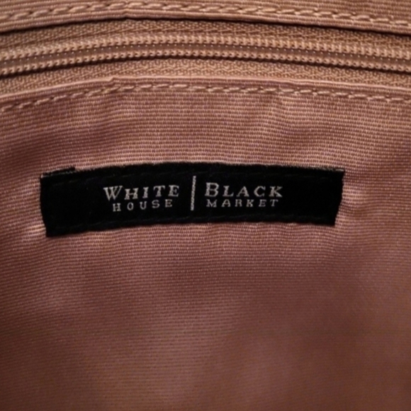 White House Black Market Snake Pattern Clutch/ Wristlet - Picture 4 of 5